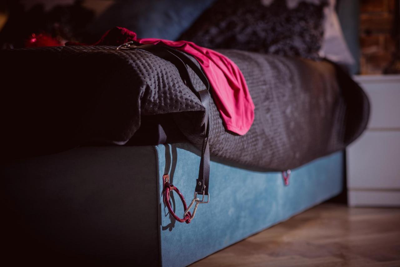 Apartament Dla Doroslych "Papierki Po Cukierkach" Lublin Buitenkant foto