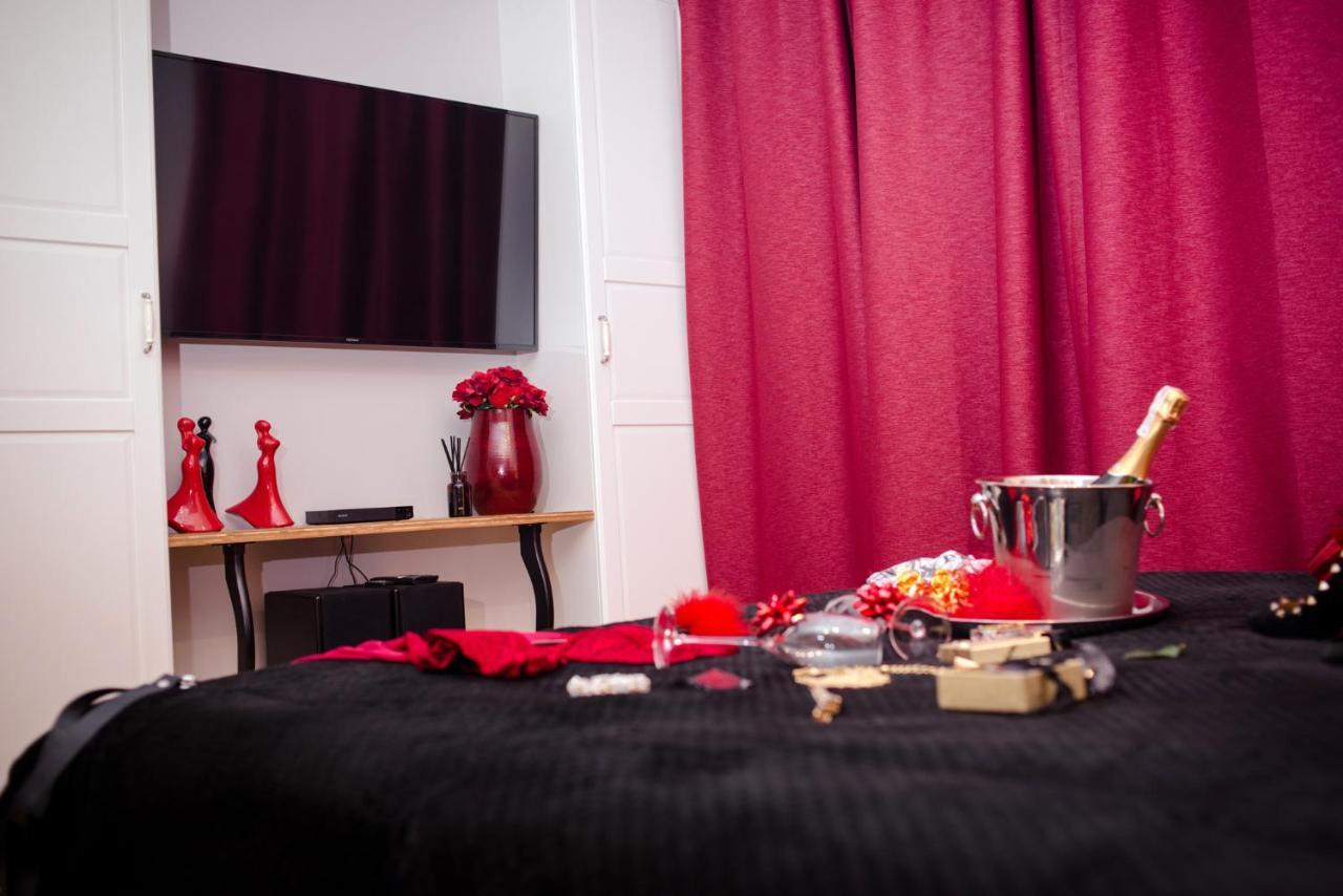Apartament Dla Doroslych "Papierki Po Cukierkach" Lublin Buitenkant foto